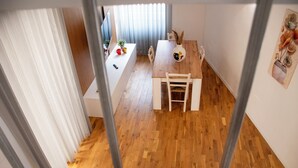Uklassifisert bilde, 2 av 36, knapp