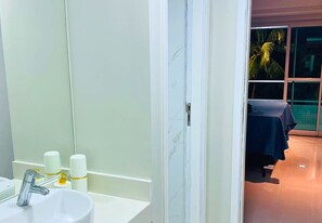 2 bedrooms, free WiFi - Agil blue suites (Cabo Branco João Pessoa)