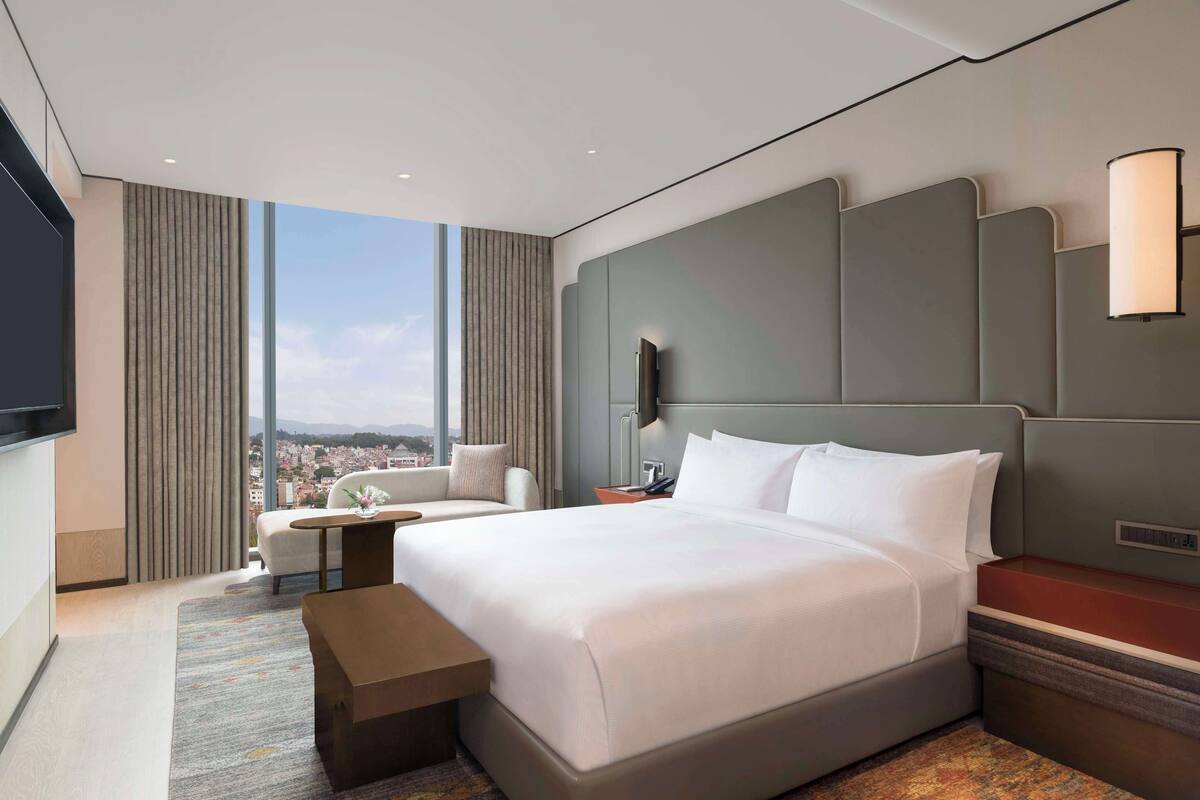 Presidential Suite, 1 King Bed | Premium bedding, down comforters, Select Comfort beds