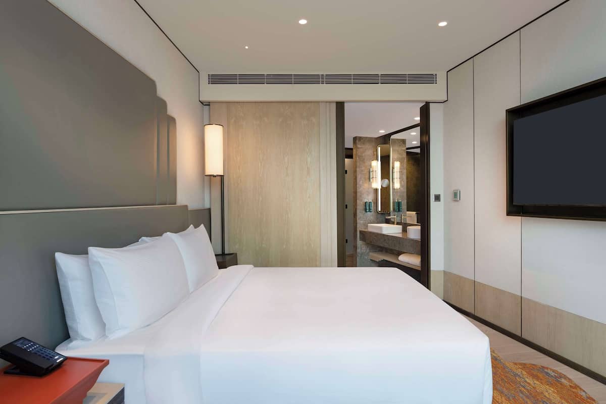 Elite Suite, 1 Bedroom | Premium bedding, down comforters, Select Comfort beds