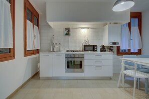 Comfort-Apartment, 2 Schlafzimmer (Rialto-ORIO) | Eigene Küche