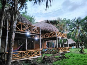 Bagian depan properti