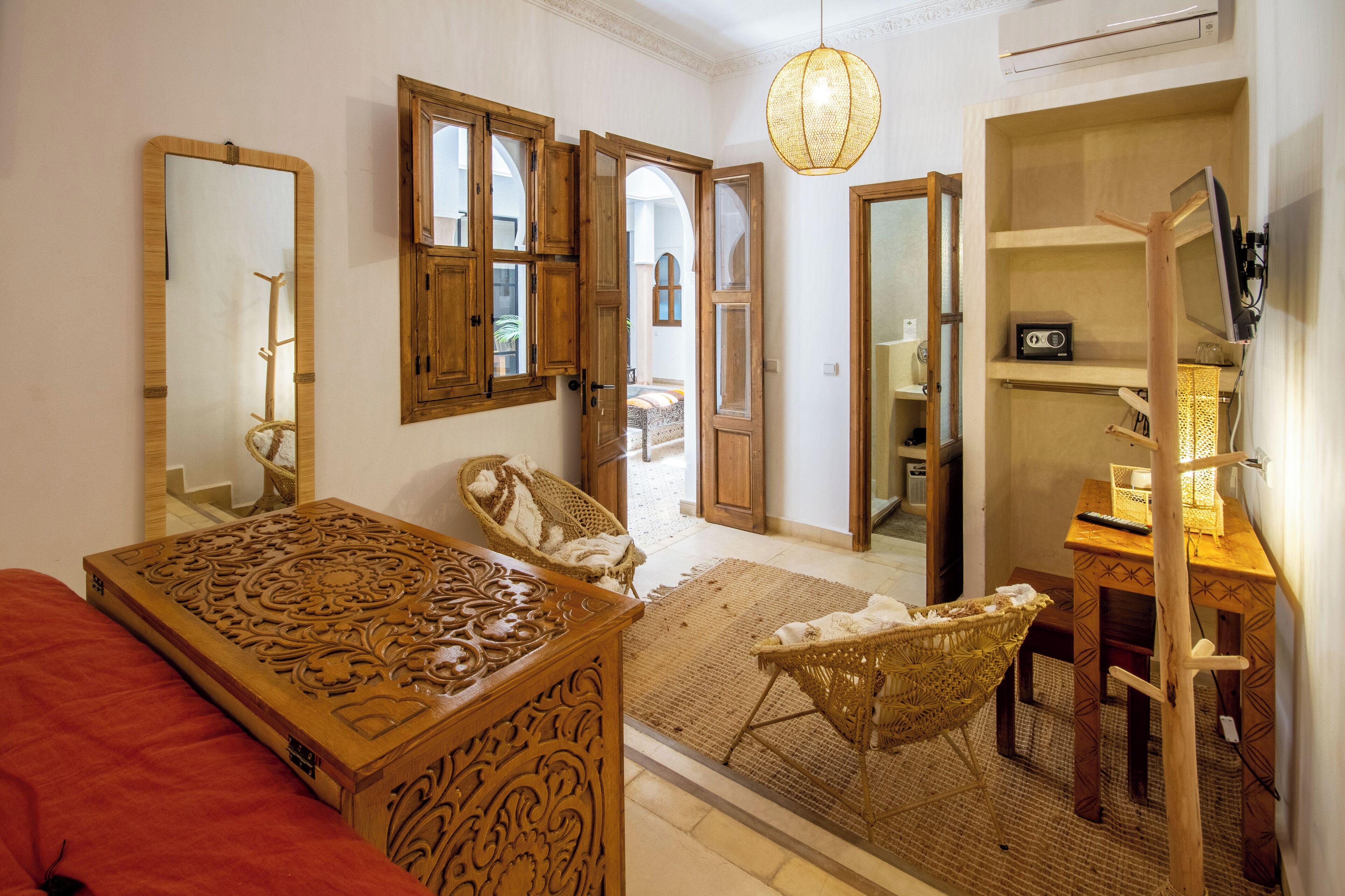 Deluxe Double Room | Premium bedding, in-room safe, individually decorated, desk