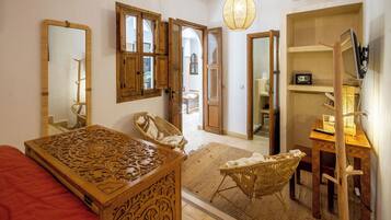 Deluxe Double Room | 1 bedroom, premium bedding, in-room safe, individually decorated