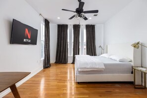 3 bedrooms, iron/ironing board, travel crib, free WiFi