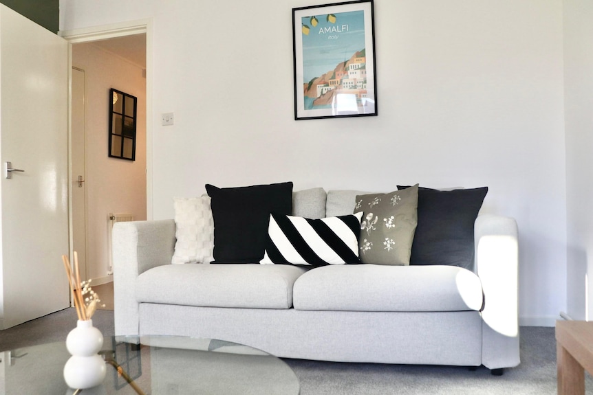Stunning 1 Bedroom Apartment In Central London, Kennington Sleeps 4, Zone 1 /2 - Bloomsbury