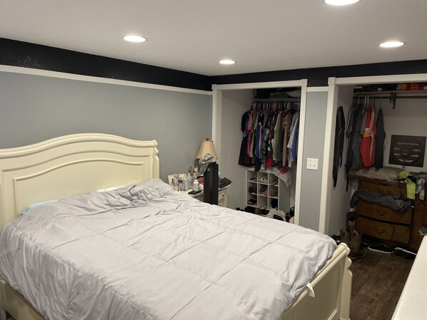 4 Schlafzimmer, kostenloses WLAN, Bettwäsche