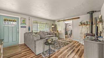 TV, fireplace, video games, foosball