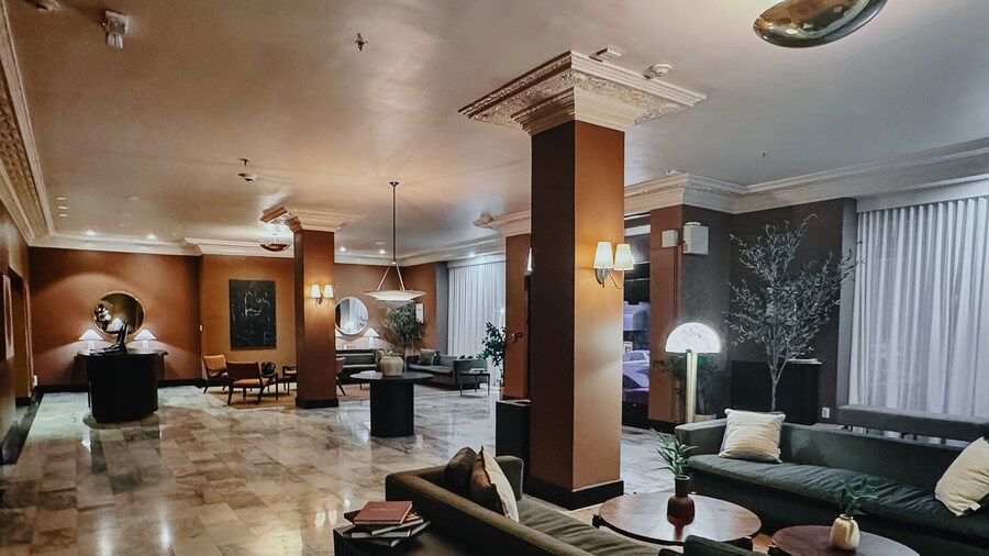 FOUND Hotel Carlton, Nob Hill
