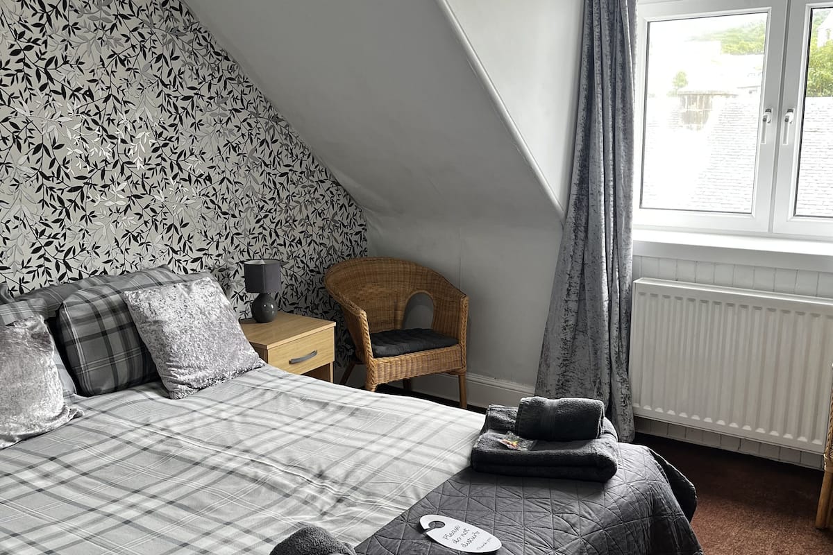 Economy Double Room | Laptop workspace, free WiFi