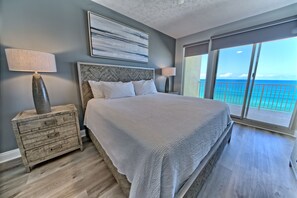 2 bedrooms, iron/ironing board, Internet, bed sheets