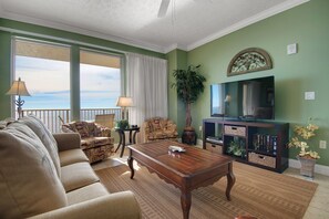 TV, DVD player, ping pong, stereo - Unit 2004: 20th Floor (Panama City Beach)