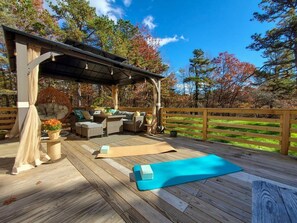 屋外ダイニングエリア