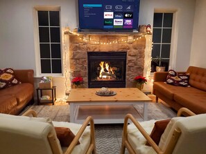 Interior - Lake Retreat | Sauna, Hot Tub, Pool & Game Rm (Long Pond)