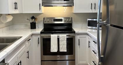 Fabulous Lake Links Loft with 2-bedrooms in picturesque Galena