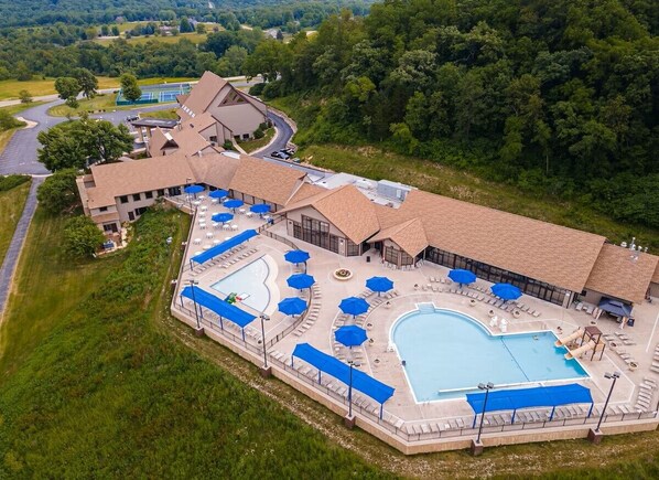 Indoor pool, outdoor pool
