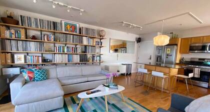 Stylish NOPA Penthouse, Remote Work Friendly