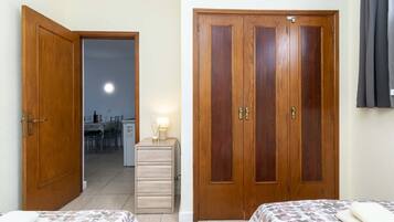 1 Schlafzimmer, Bügeleisen/Bügelbrett, WLAN, Bettwäsche