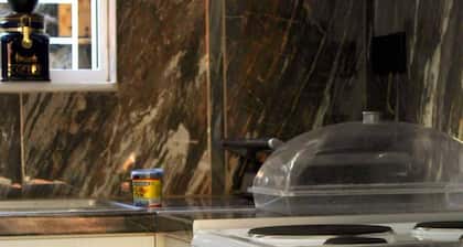 Central Old Town Stay - Bright & Fully Equipped