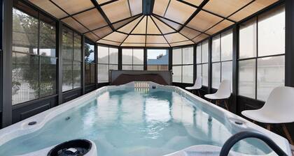 HUGE reunion ctr 30+, 16 BR, 8.5 bath, pets
