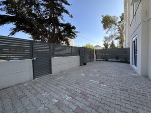 Property grounds - Iria apartment 1 (Golem, Tirana County, Albania)