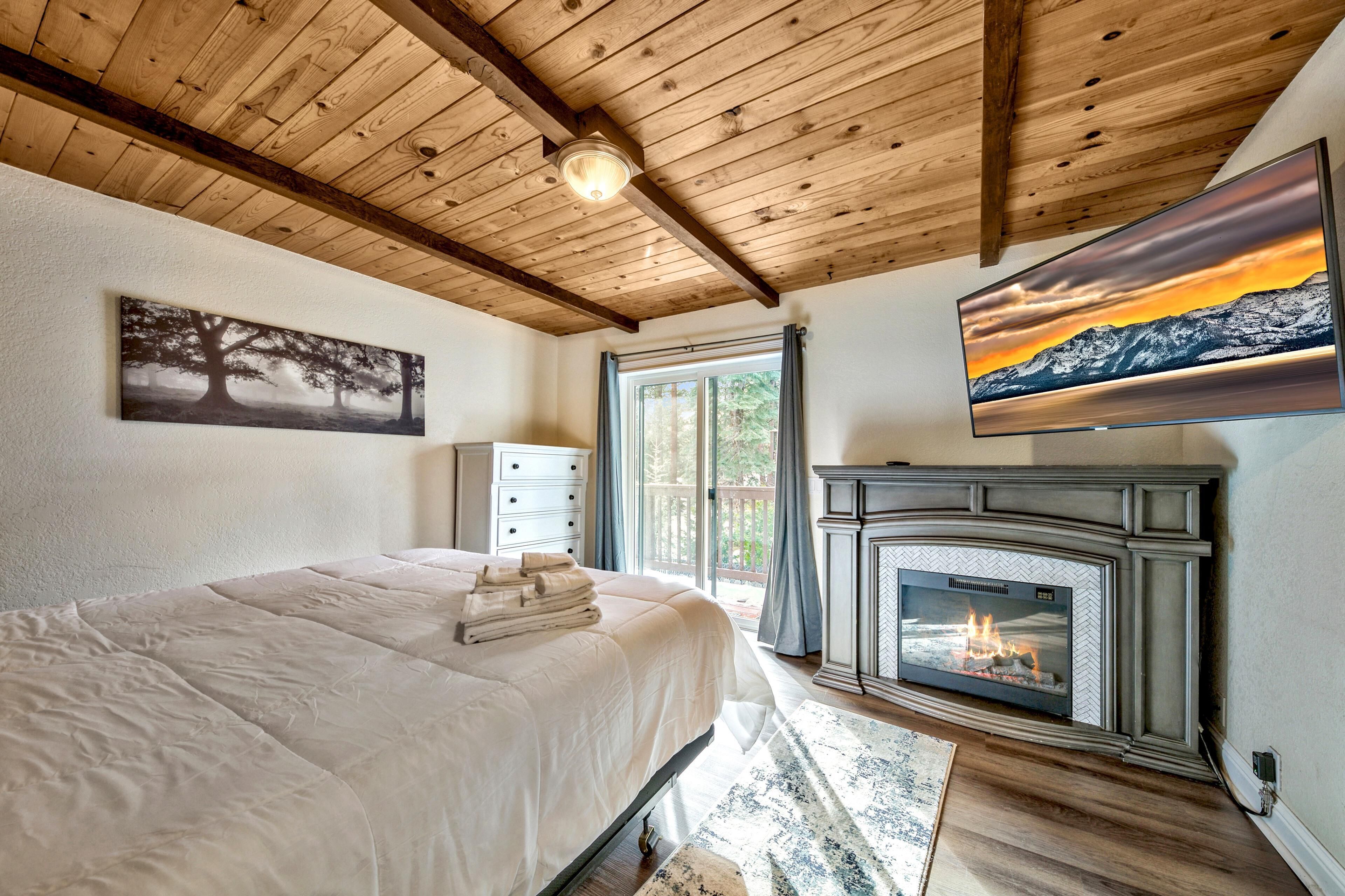 5 bedrooms, iron/ironing board, WiFi, bed sheets