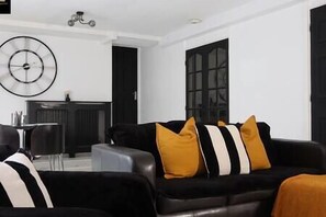 Téléviseur connecté, bureau