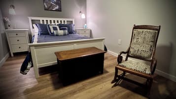 2 bedrooms, desk, iron/ironing board, free WiFi