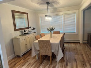 Dining - Chautauqua Lake Front Property - Short Walk to the Village of Bemus Point! (Bemus Point)