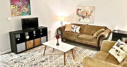 Perfect Private Getaway Near Downtown Tacoma!