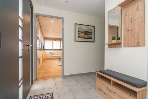 Le Pied à Terre de Montcenis - Appt avec parking privé