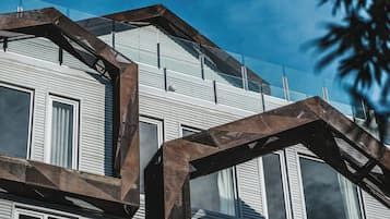 Mặt tiền nơi lưu trú