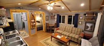 Comfy Cabin On The Hill