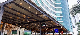 Suit de Lujo con Piscina y Jacuzzi en Puerto Santa Ana