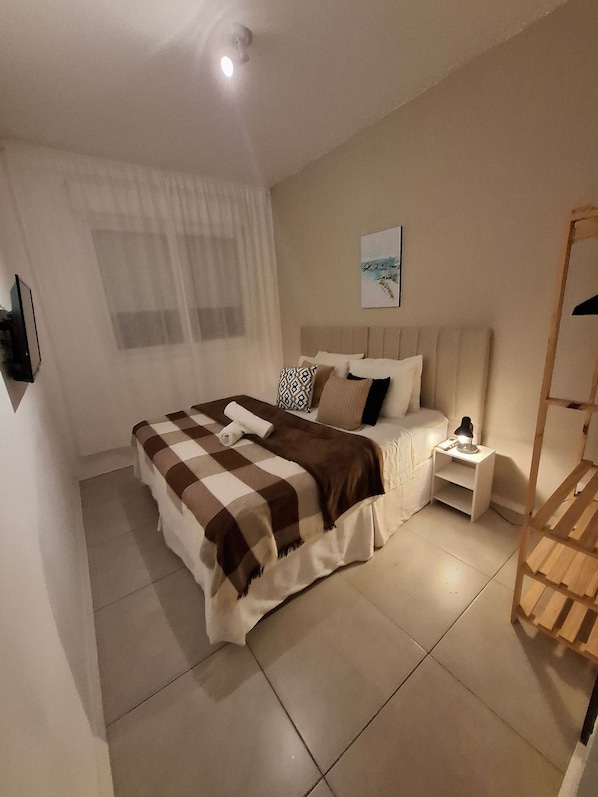 1 habitación y sistema de insonorización