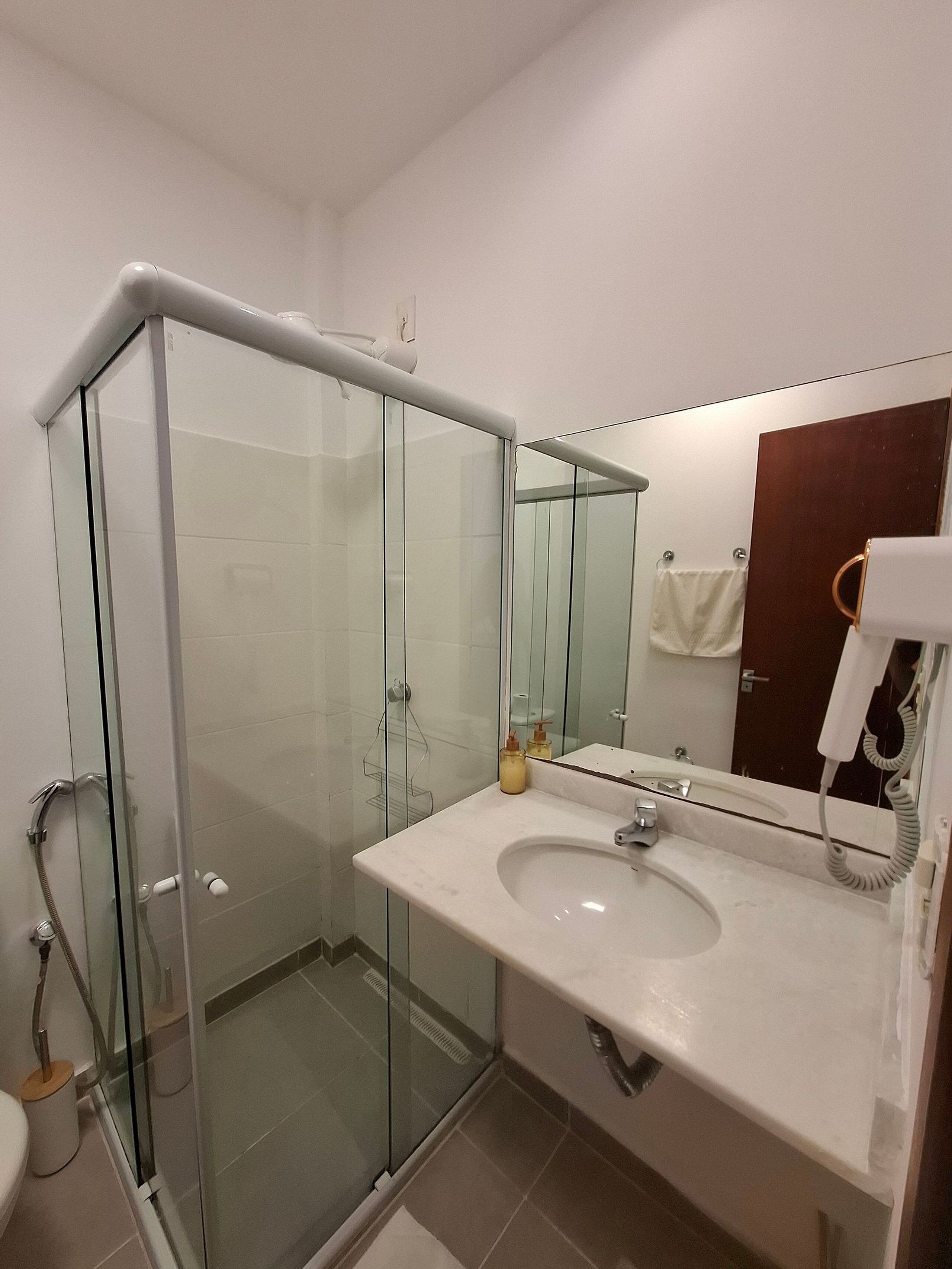 Suítes privativas com terraço entre Copacabana e Ipanema | Bathroom
