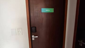 Basic Suite | Interior