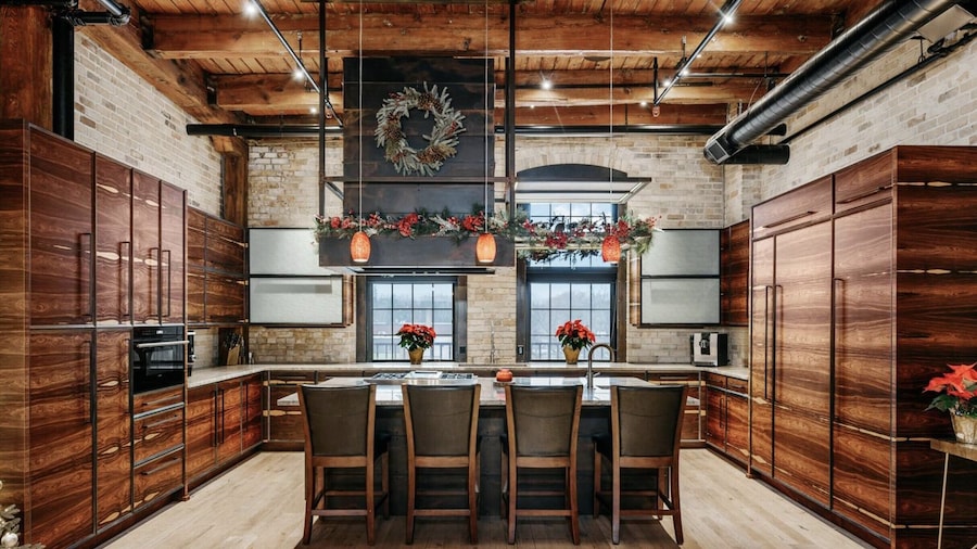 Exquisite 3BDR Penthouse in Downtown TC