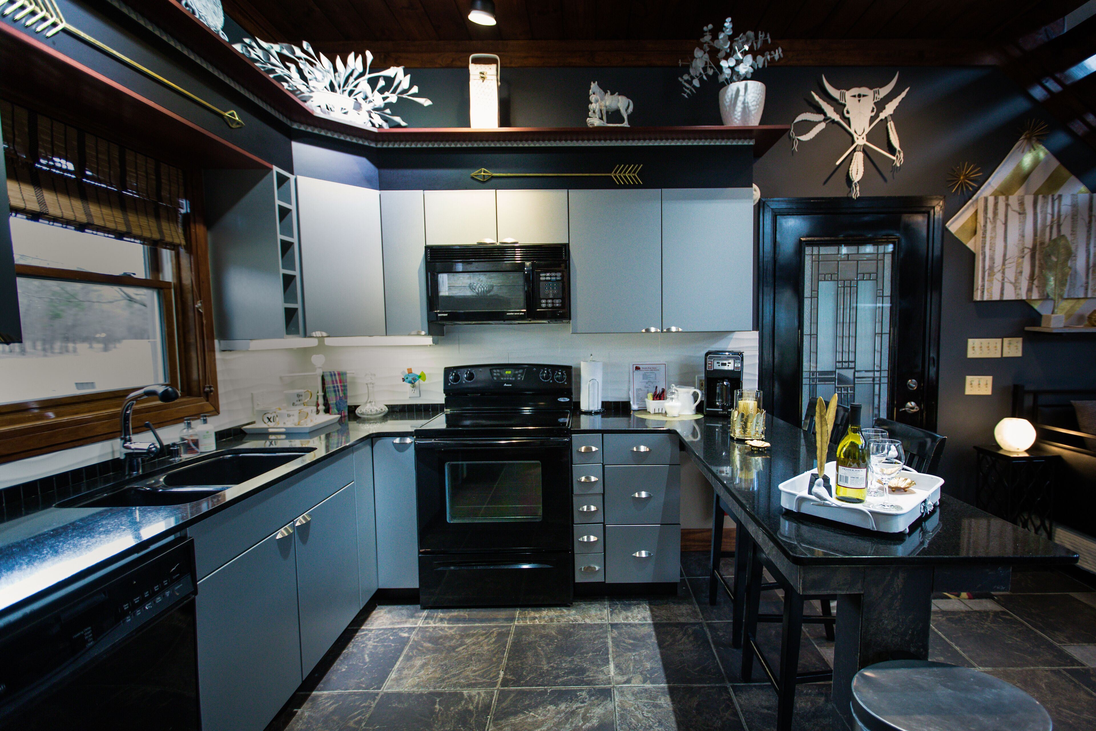 The Ranch at River’s Bend Resort- Cabin 4-Riverside Retreat