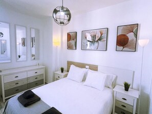 2 camere, accesso a Internet, lenzuola