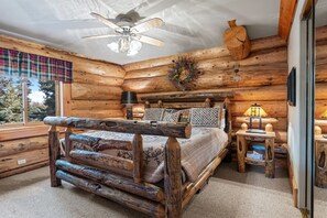 5 soverom, skrivebord, wi-fi og sengetøy