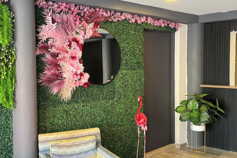 Central Boutique Hotel
