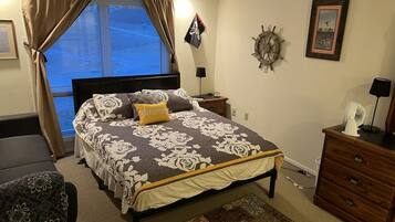 2 多间卧室、免费 WiFi、床单