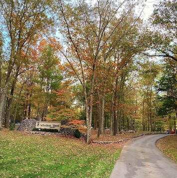 Welcome to Woodson Bend Resort