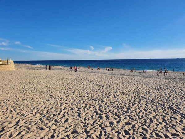En la playa