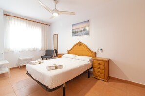 1 quarto, ferros/tábuas de passar roupa, Wi-Fi de cortesia