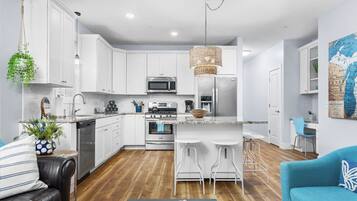 Luxury Condo | Living area