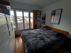 2 bedrooms, iron/ironing board, WiFi, bed sheets - Appartement 3 Pièces Proche de Nombreux Sites Olympiques (Maurepas)