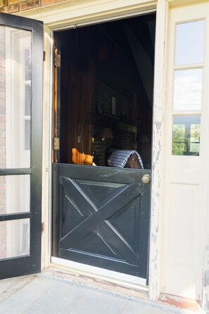 Exterior detail - Nostalgia, Privacy in the Mountains, Comfortable (Goshen)