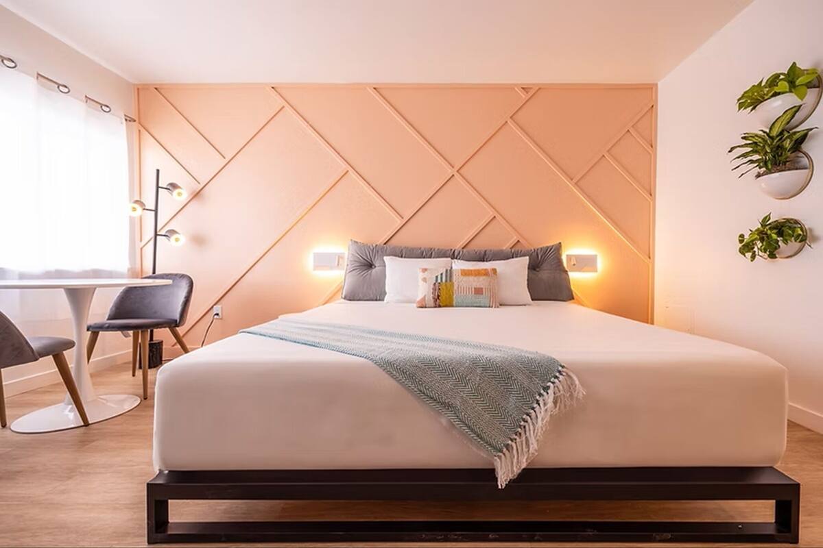Hypo-allergenic bedding available, memory foam beds, WiFi (free)